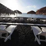 Seaside By Manos Hotel