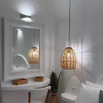 Seaside By Manos Hotel