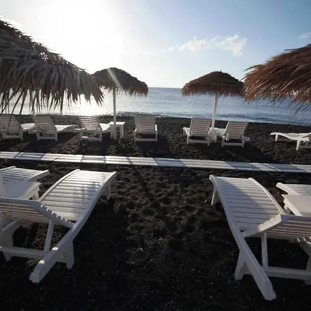 Seaside By Manos Hotel