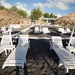 Hotel Seaside By Manos 3*
