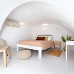 Hotel Seaside By Manos