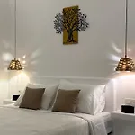 Hotel Seaside By Manos