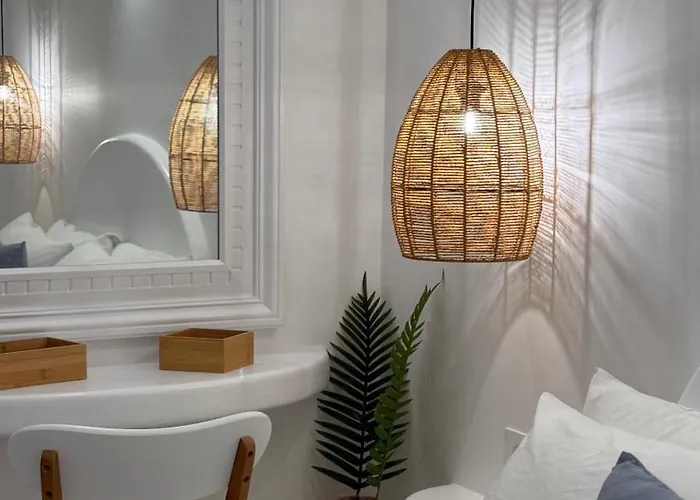 Seaside By Manos Ξενοδοχείο 3*