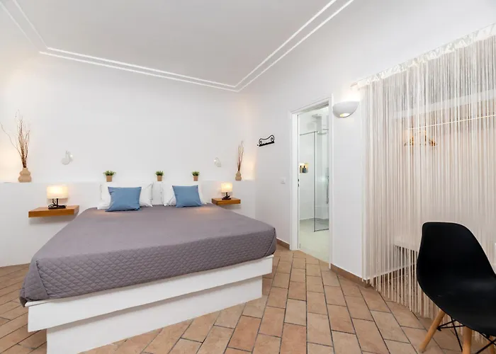 Seaside By Manos Hotel